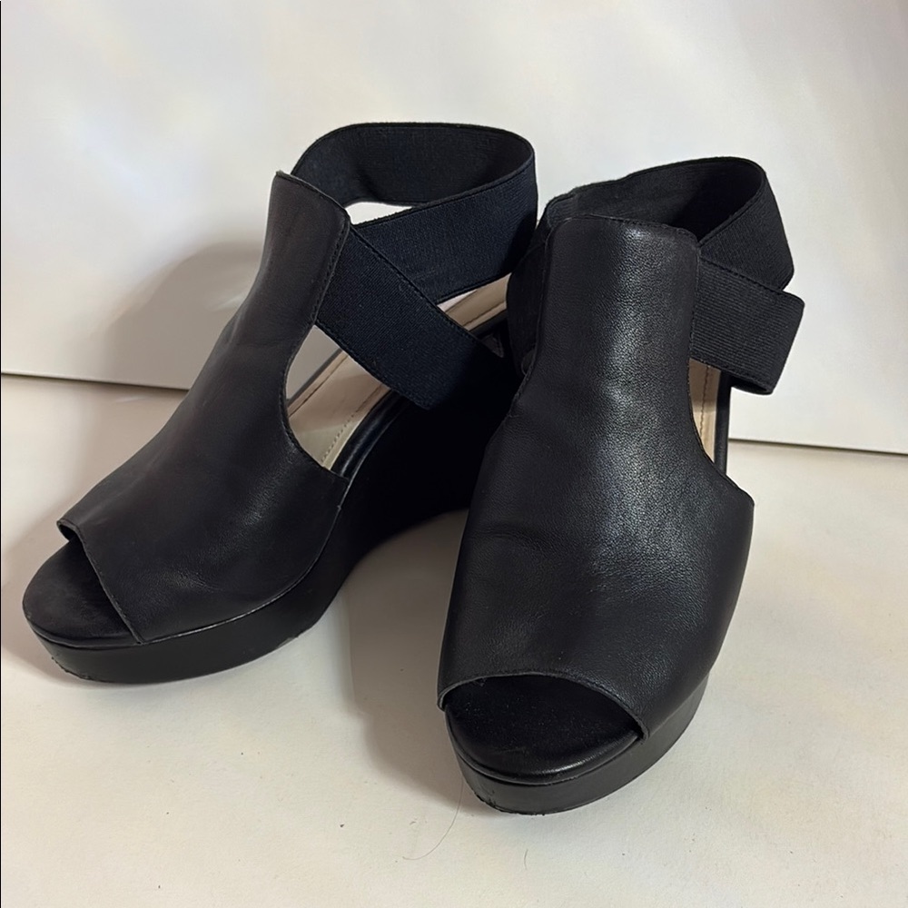 Women's Black Wedge Sandals